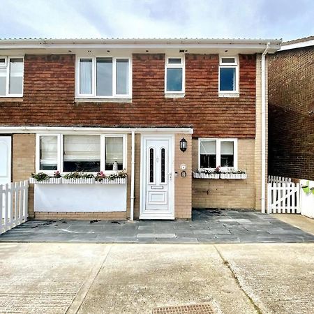 1Min Walk To Beach- Happy Waves- Family Home Camber المظهر الخارجي الصورة