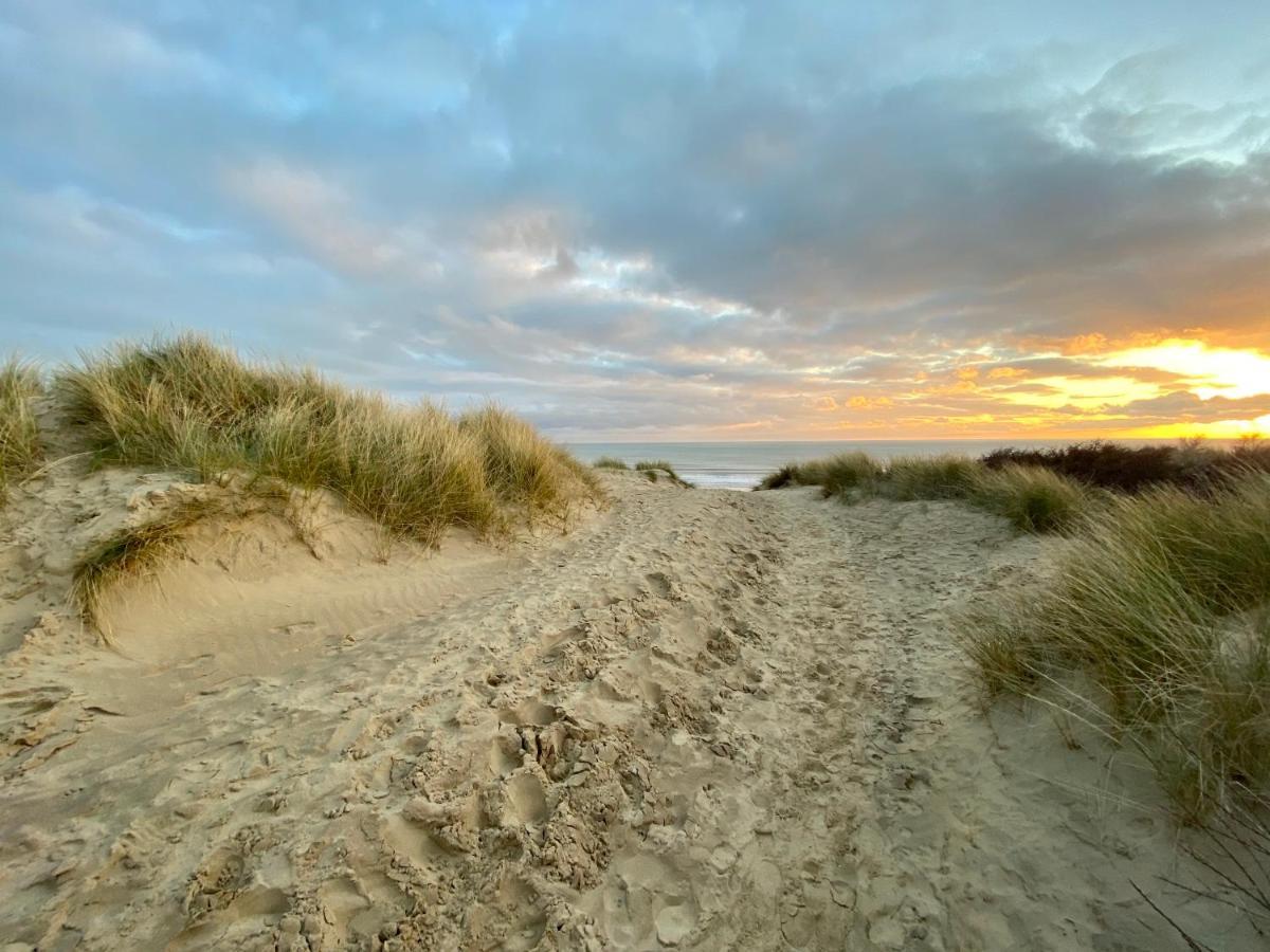 1Min Walk To Beach- Happy Waves- Family Home Camber المظهر الخارجي الصورة